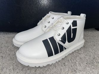 NEW Men’s Ugg Boots White/Black Sz.9