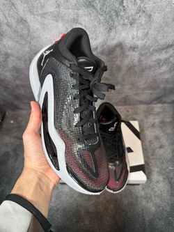 Jordan Tatum 1 old skool size 8.5