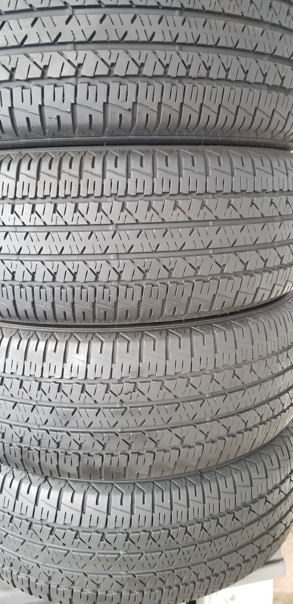 235/60/17 tires