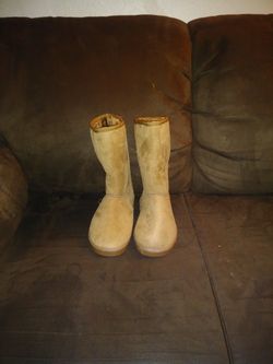 Brand new little girl's boots