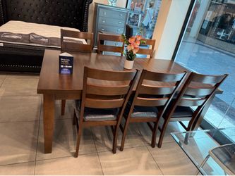 7pc Dining Set ✨ Easy Financing available ✨ No credit Needed