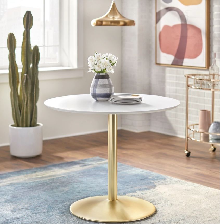 Carson Carrington Klemens Round Dining Table