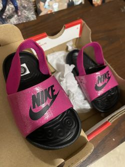 Size 7 Toddler Nike Slides 