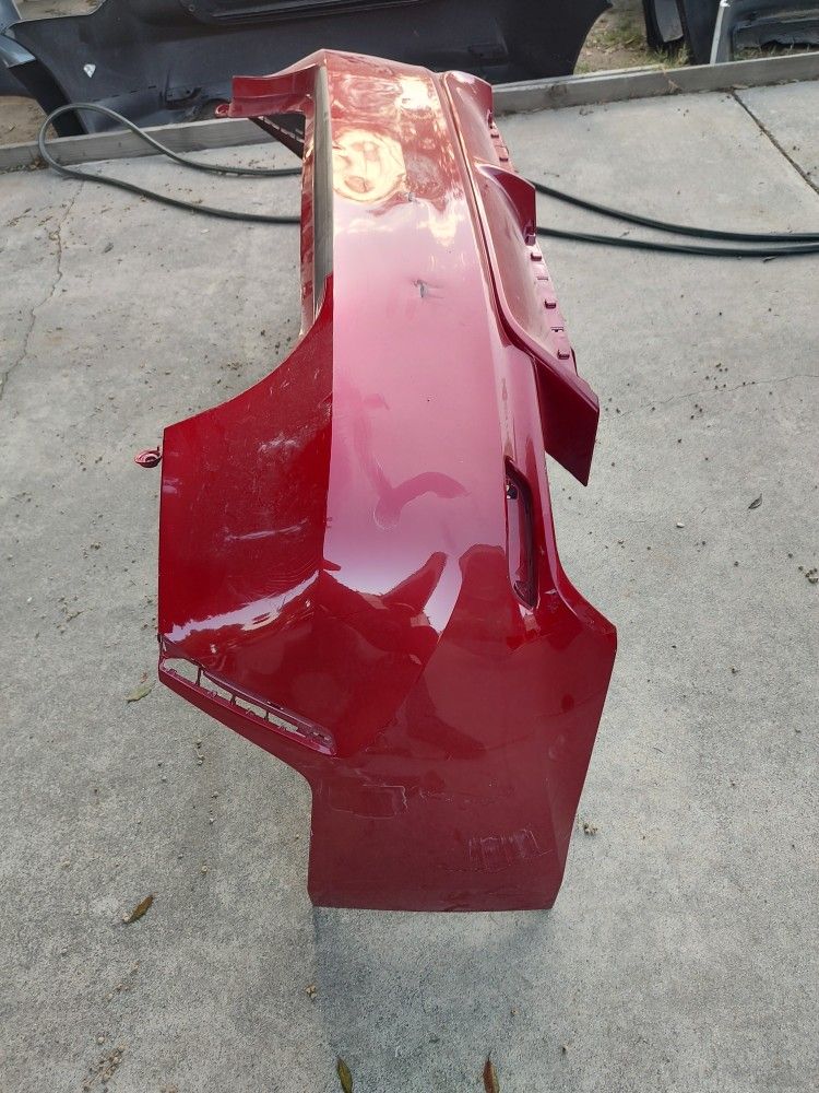 2018 2019 2020 2021 2022 2023 Toyota Camry SE rear bumper Parachoques trasero 