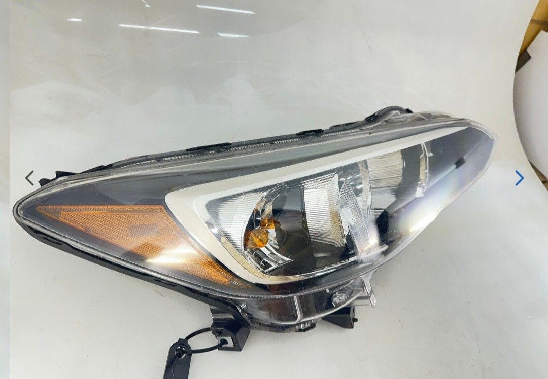 Passenger Headlight Subaru Impreza Crosstrek