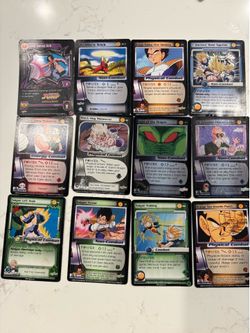 Dragon Ball Z lot of 25 with one tin Medallion #44