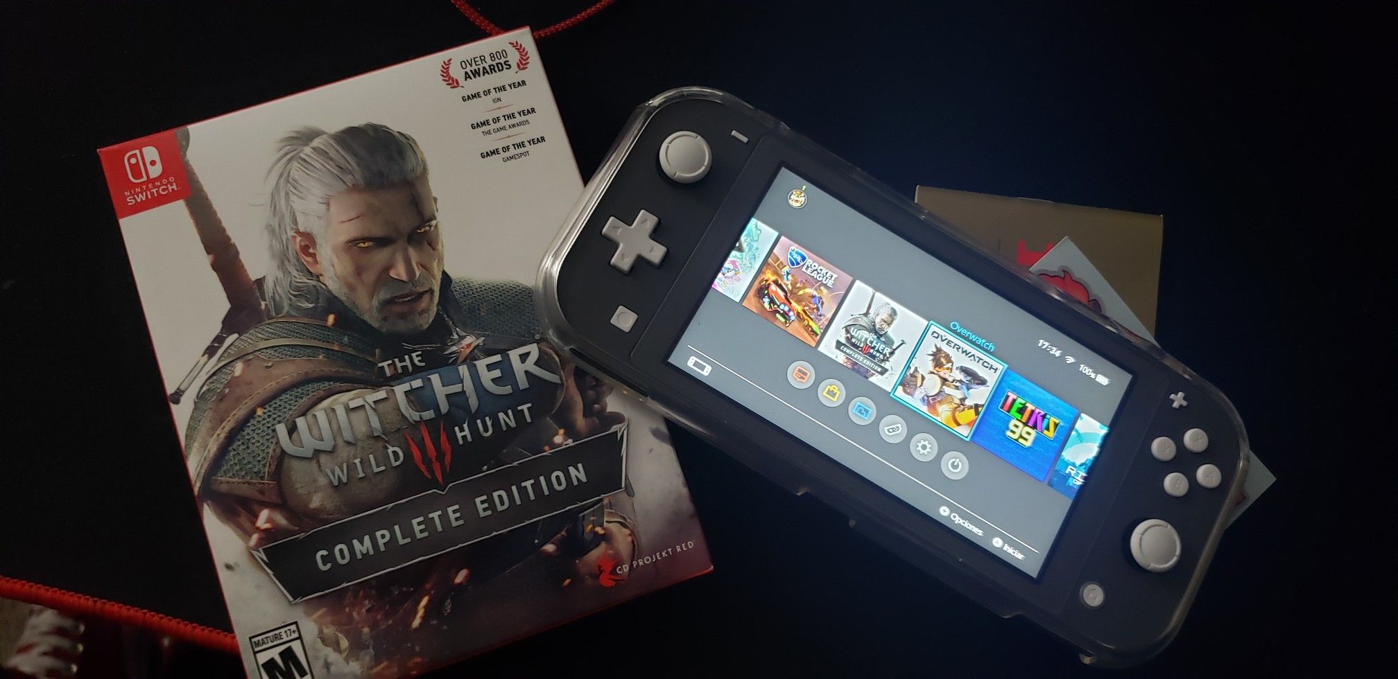 Switch Lite and The Witcher 3