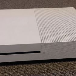 Xbox One  S 1Tb 