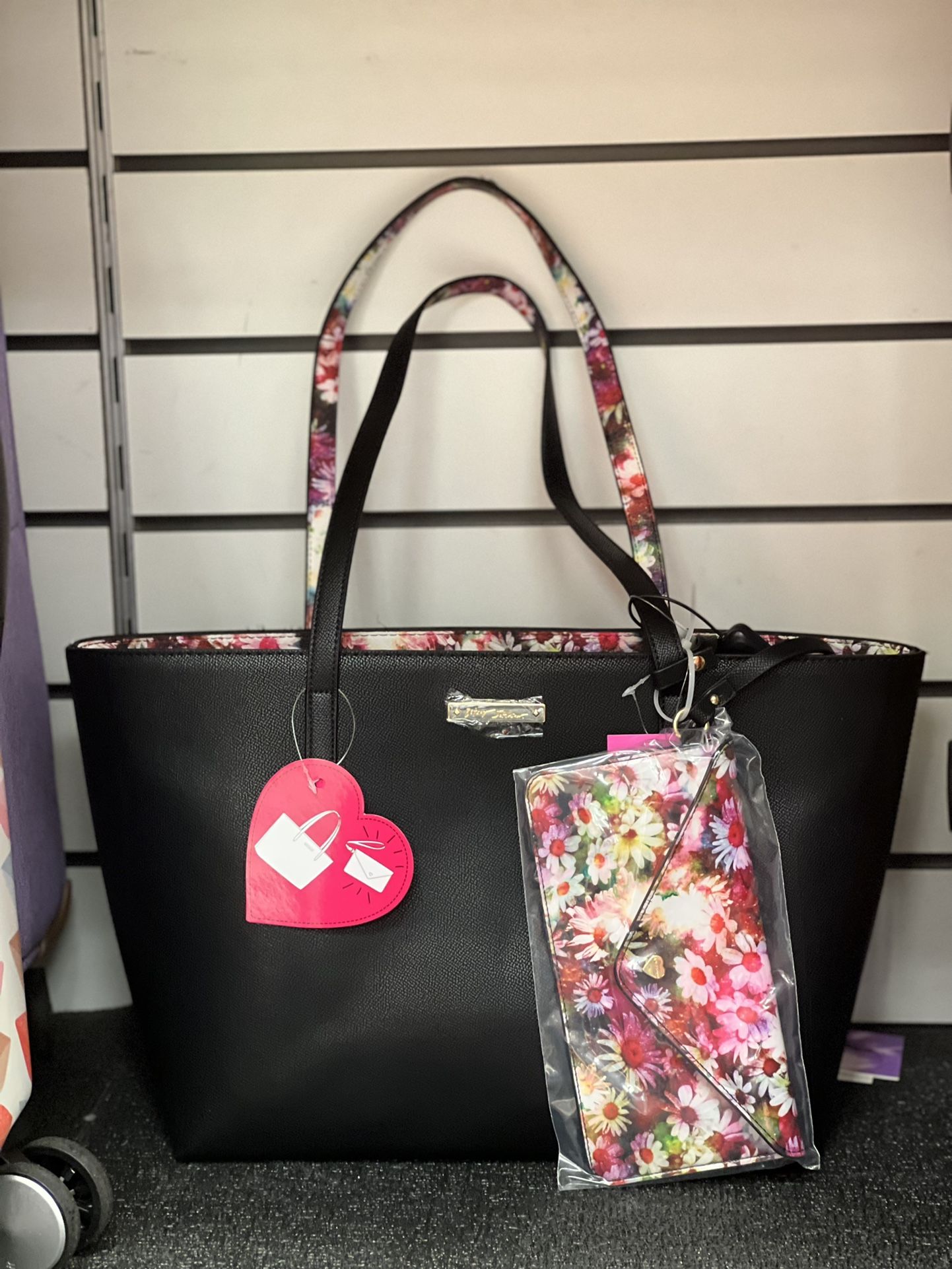 betsey johnson tote and wristlet set