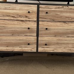 Free Table ** Moving Sale** ** Clearance Sale **