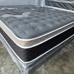 Full Oasis Thermal Comfort Europillow Top 12inch Mattress And Boxspring!!