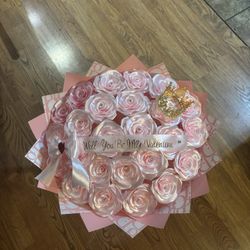 25 Count Eternal Rose Bouquet 