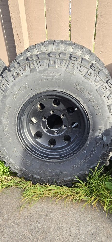 33x10.5 R15 Micky Thompson Baja legends mtz on AMERICAN RACING AR172 BAJA rims 16 X8 6-139.70 0 BKMT