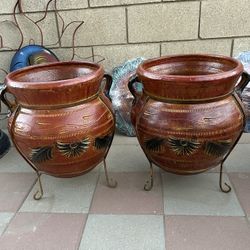 New Flower Pots Made Out Of Clay 