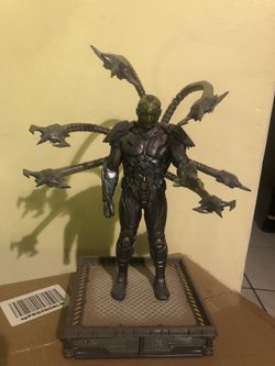 Brainiac Injustice 2 Statue 