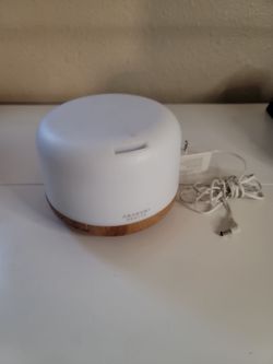 Essential oil diffuser