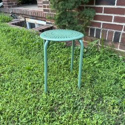 Small round decorative table