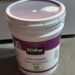 5 Gallon Behr Interior Eggshell Paint Pastel Purple / Pintura Interior Morado Pastel 5 Galones 