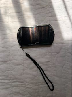 PSP GO
