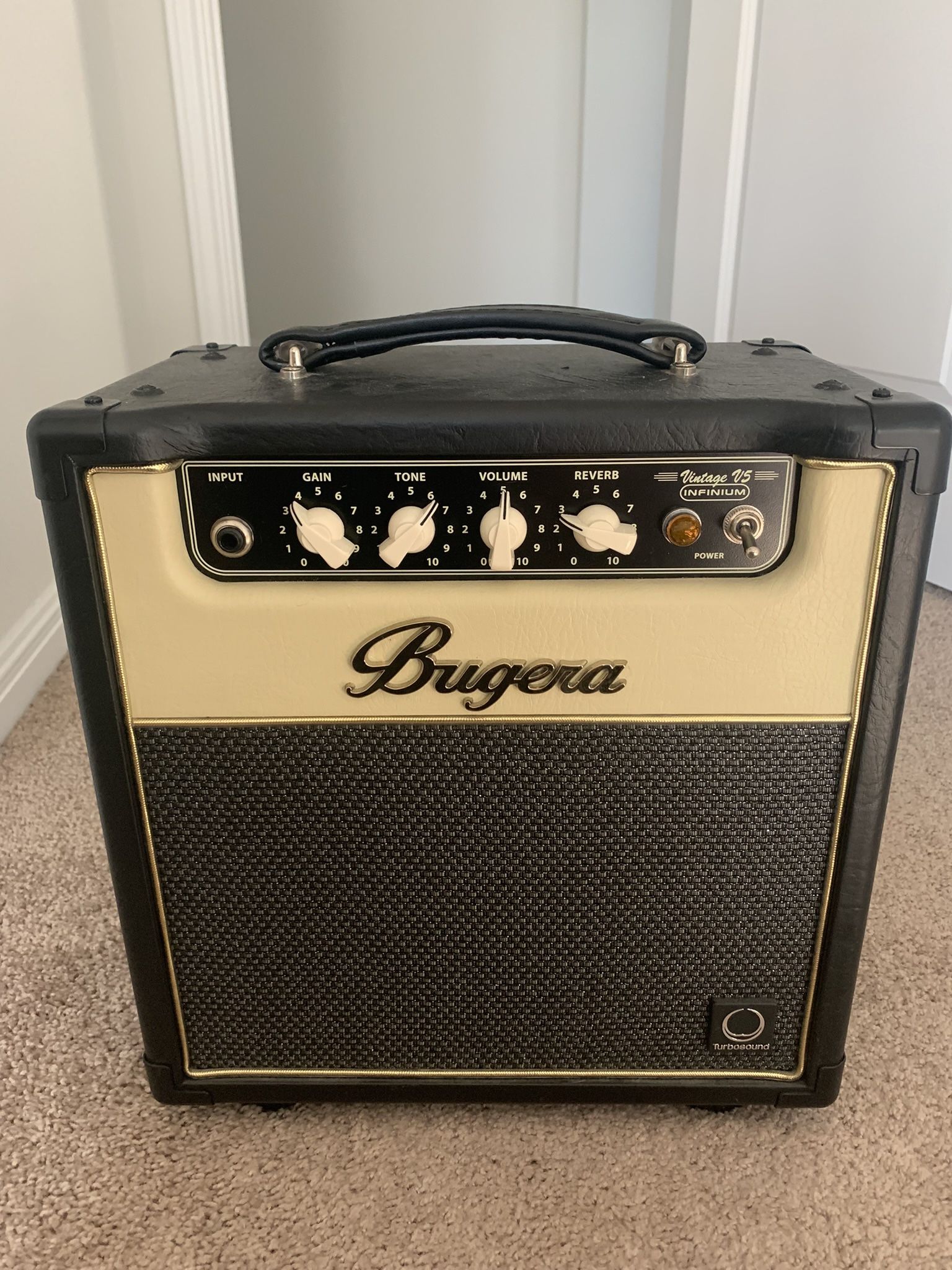 Bugera Vintage V5