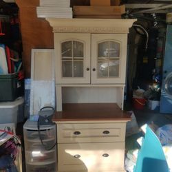 Glass Cabinet 
