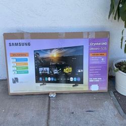 50” Samsung smart 4k led Uhd tv 