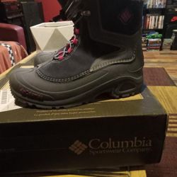 2 Pairs of Columbia Boots