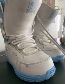 Snowboard Boots