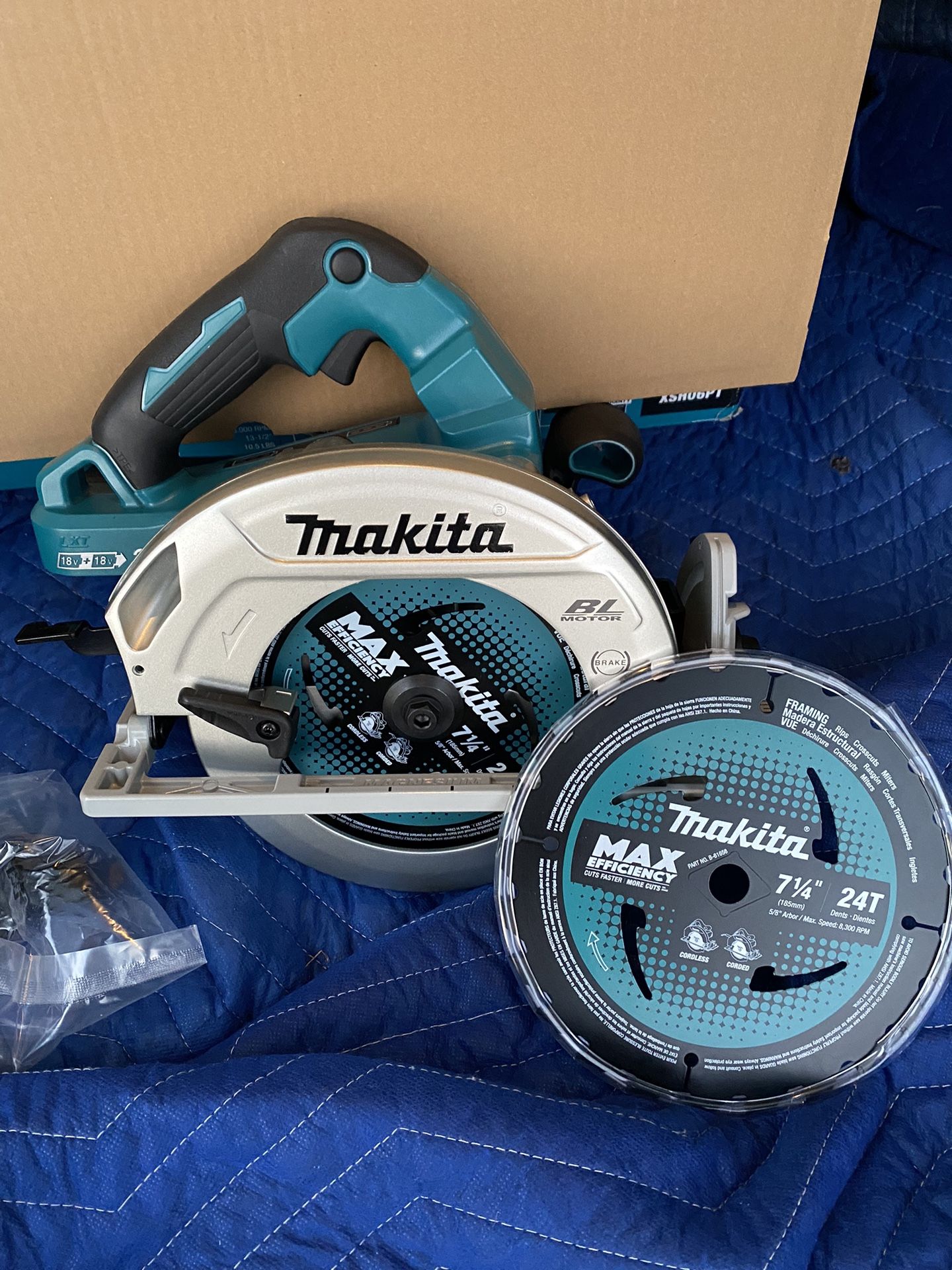Makita 18V  (36V) 7-1/4 in. Brushless Cordless Circular Saw (Tool-Only)