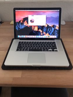 MacBook Pro 15” i7 SSD ⭐️⭐️⭐️⭐️⭐️