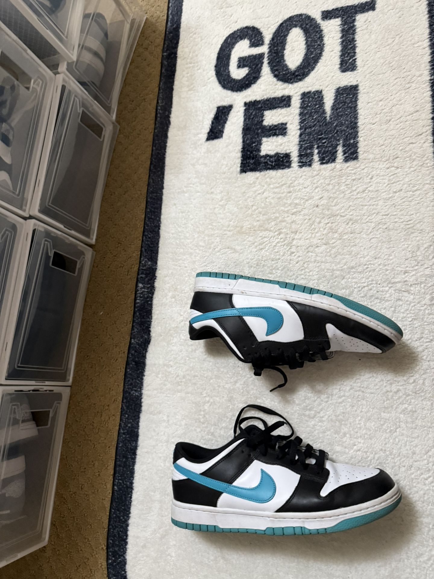 Nike Dunk Low Size 9.5 Teal White Black With Box Good Condition