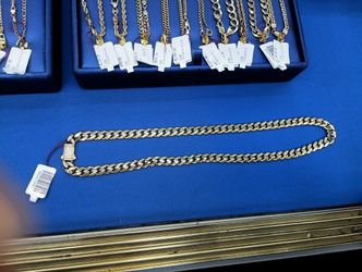 Curb Chain 10 Karat  Gold