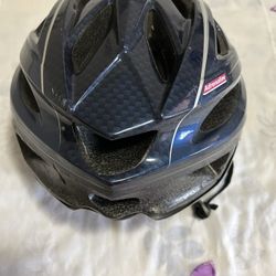 Helmet Adlt one size 58-60 CM like new 
