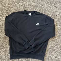 nike men small sweater