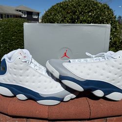 Air Jordan Retro 13; Size: 13M