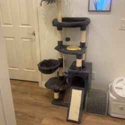 Free Cat Tower