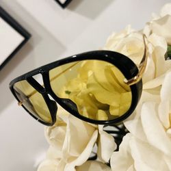 Bottega Veneta Sunglasses 💯 % Original Auténtico 👌🏽👌🏽👌🏽🔥