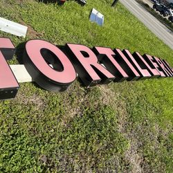 Tortilleria Channel Letters Neon 24”
