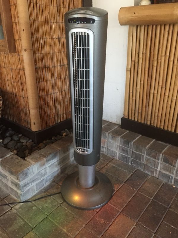 Lasko 2551 42-in Wind Curve Tower Fan with Fresh Air Ionizer