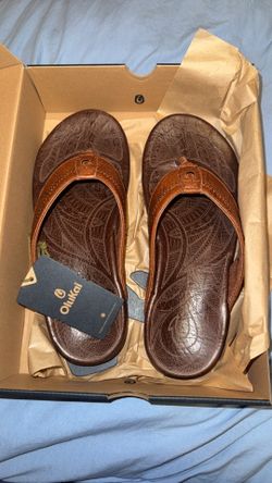 Olukai - Hiapo - size 11 - brand new