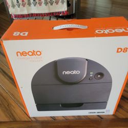 Neato D8 Intelligent Robot Vacuum 