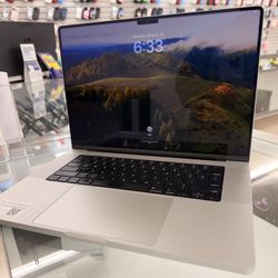 MacBook Pro M1 Pro 512gb 32Ram 16”