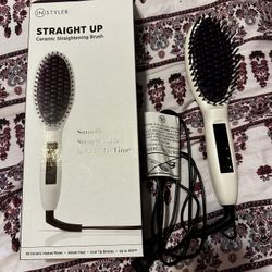 InStyler STRAIGHT UP Ceramic Brush