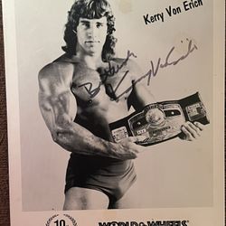 Kerry von Erich signed