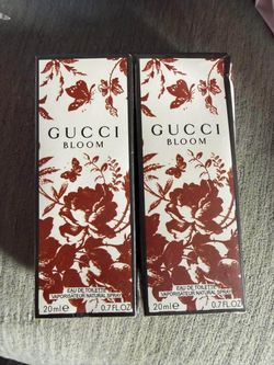 Travel size perfume
