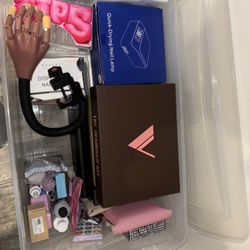Nail Tech Things