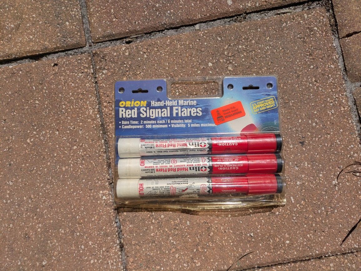 Orion Hand Held Marine Red Signal Flares