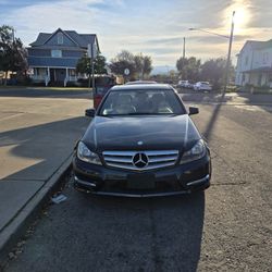2013 Mercedes C300 