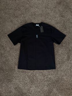 plain black YSL tee size XL