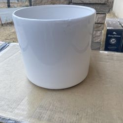 White Ceramic Pot